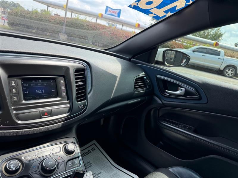 Chrysler 200 S 2016