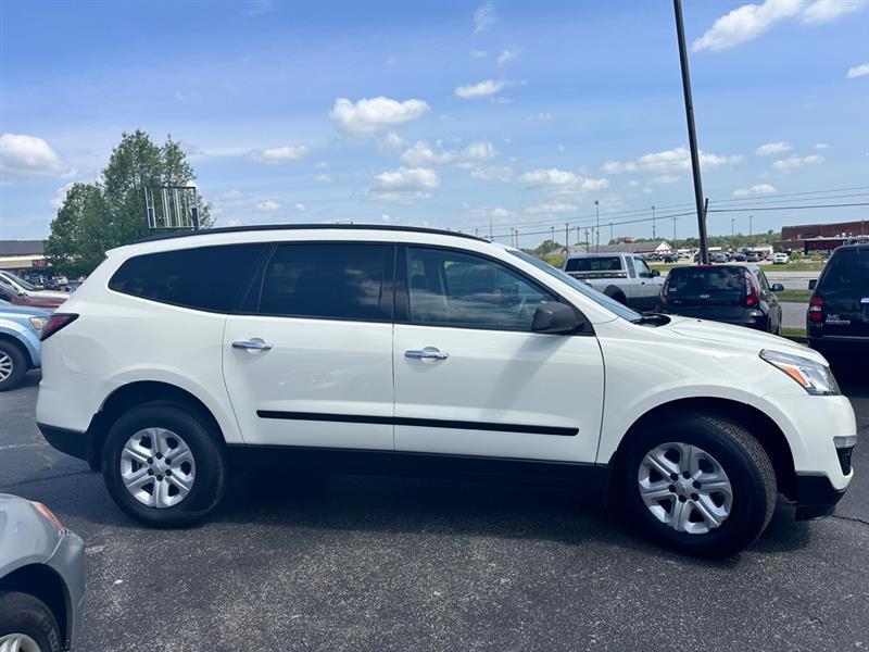 Chevrolet Traverse LS FWD 2015