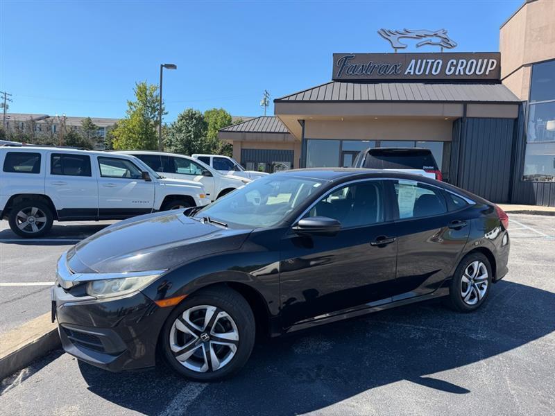 Honda Civic LX Sedan CVT 2016