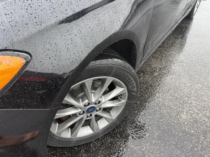 Ford Fusion SE 2017