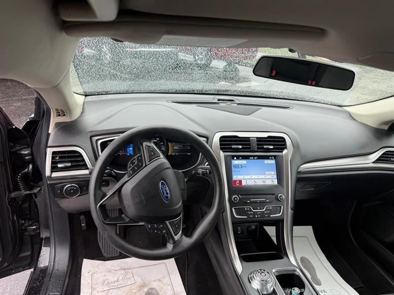 Ford Fusion SE 2017