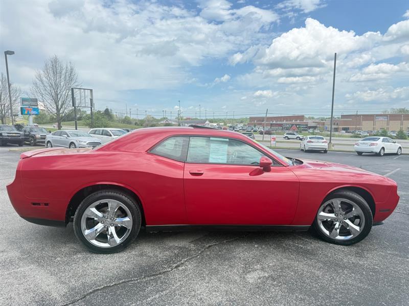 Dodge Challenger SXT 2012
