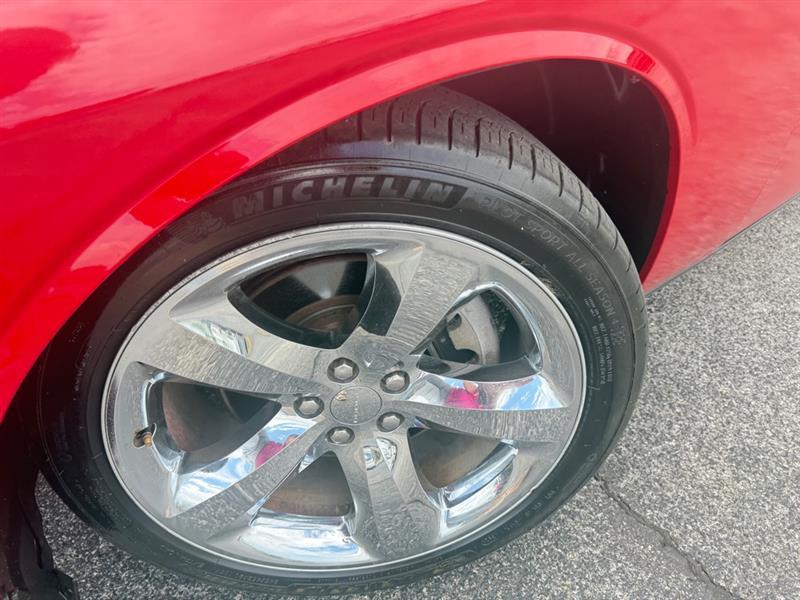 Dodge Challenger SXT 2012