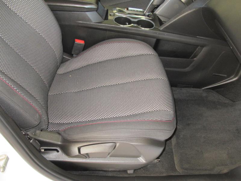 2013 Chevrolet Equinox photo 32