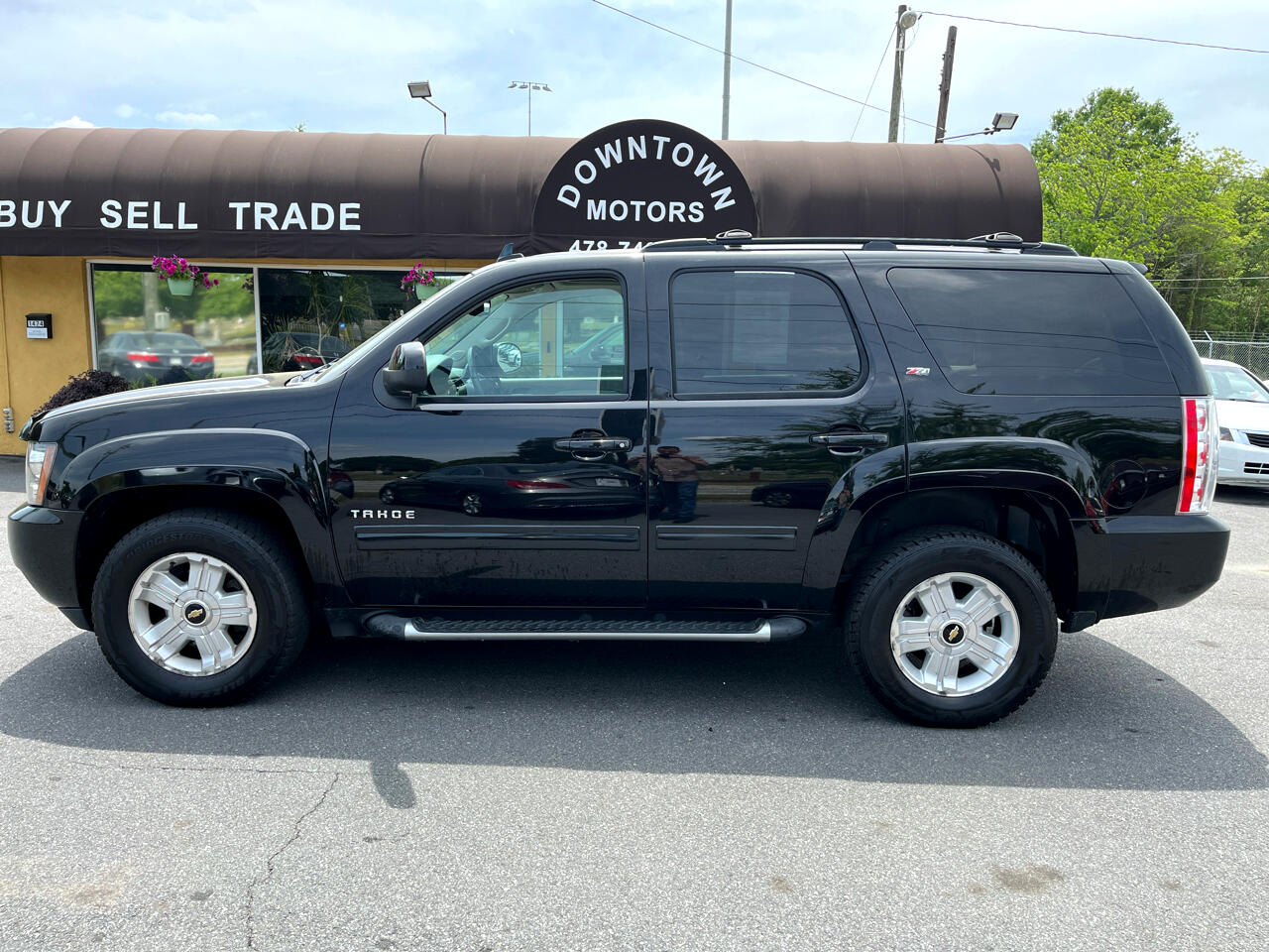 Image 8 of 2012 Chevrolet Tahoe LT 4WD