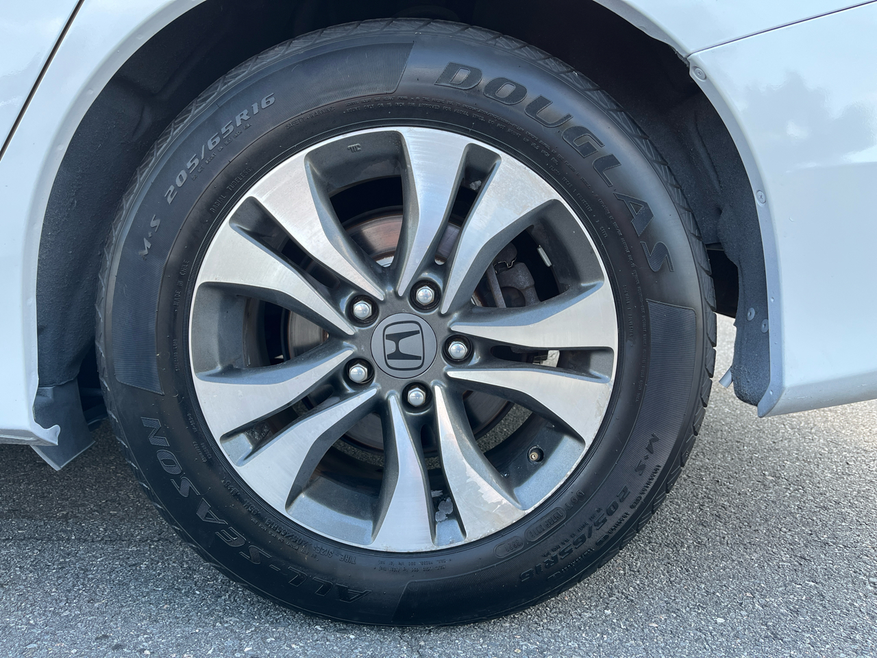 Honda Accord LX Sedan CVT 2013 Honda Accord LX Sedan CVT 2013