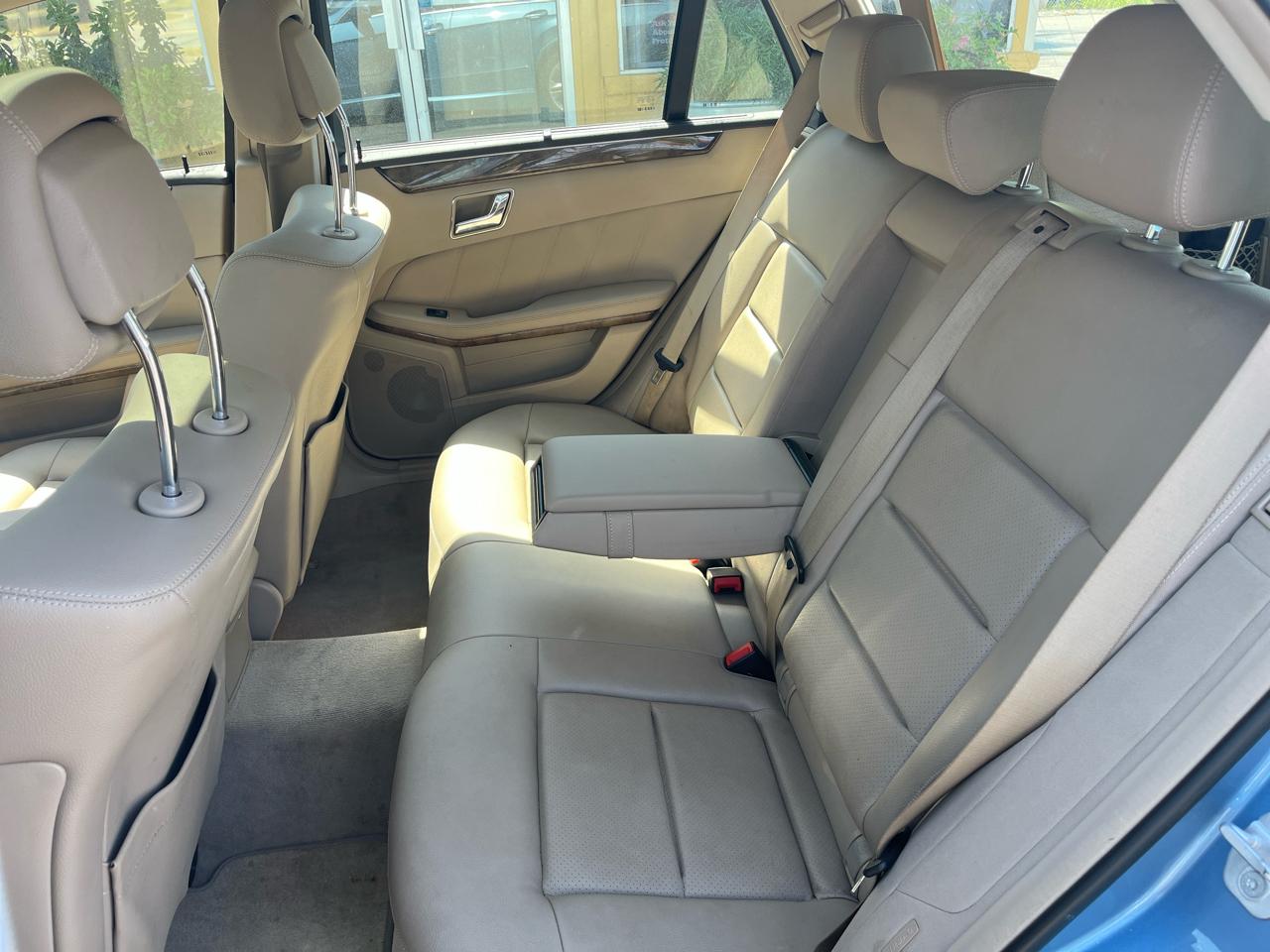 2011 Mercedes-Benz E-Class E350 - Photo 7