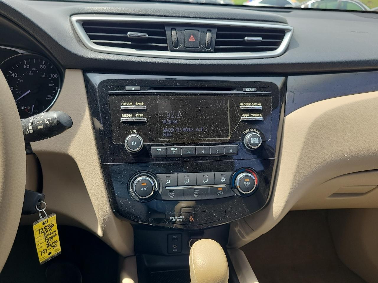 2015 Nissan Rogue S - Photo 13