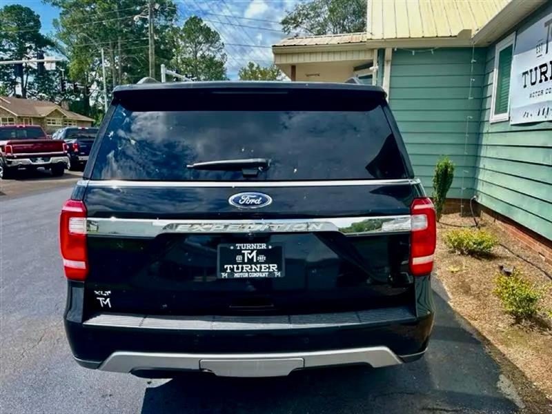 Ford Expedition XLT 2020