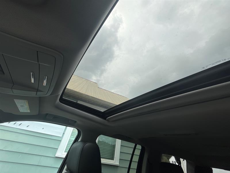 Chevrolet Suburban Premier 4WD 2018 Chevrolet Suburban Premier 4WD 2018