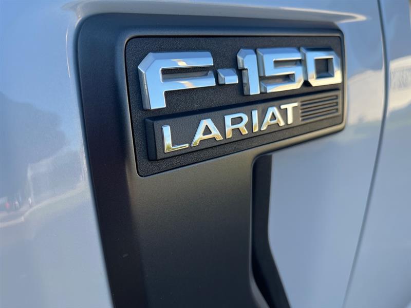 Ford F-150 Lariat SuperCrew 5.5-ft. Bed 4WD 2022 Ford F-150 Lariat SuperCrew 5.5-ft. Bed 4WD 2022