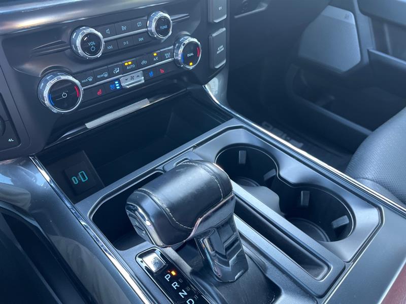 Ford F-150 Lariat SuperCrew 5.5-ft. Bed 4WD 2022 Ford F-150 Lariat SuperCrew 5.5-ft. Bed 4WD 2022