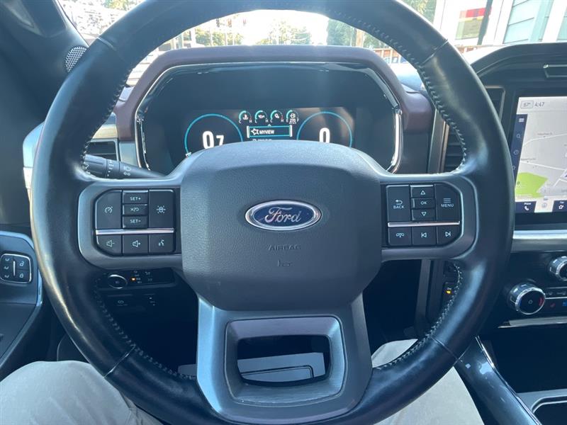 Ford F-150 Lariat SuperCrew 5.5-ft. Bed 4WD 2022 Ford F-150 Lariat SuperCrew 5.5-ft. Bed 4WD 2022