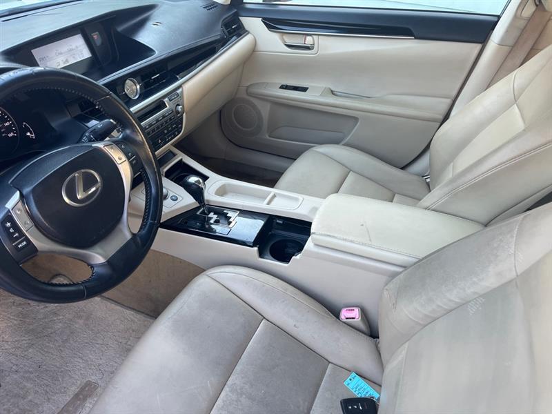 Lexus ES 350 Sedan 2014
