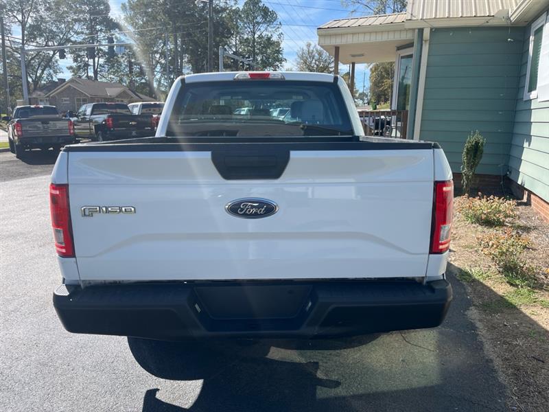 Ford F-150 XLT SuperCrew 5.5-ft. Bed 2WD 2016 Ford F-150 XLT SuperCrew 5.5-ft. Bed 2WD 2016