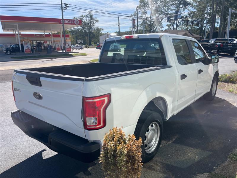 Ford F-150 XL SuperCrew 5.5-ft. Bed 2WD 2016 Ford F-150 XL SuperCrew 5.5-ft. Bed 2WD 2016