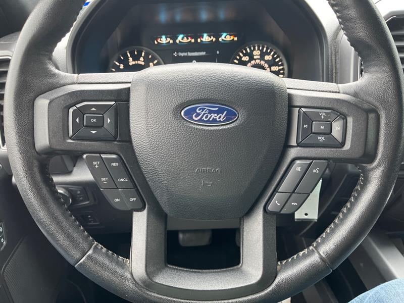 Ford F-150 XLT SuperCrew 5.5-ft. Bed 2WD 2020 Ford F-150 XLT SuperCrew 5.5-ft. Bed 2WD 2020