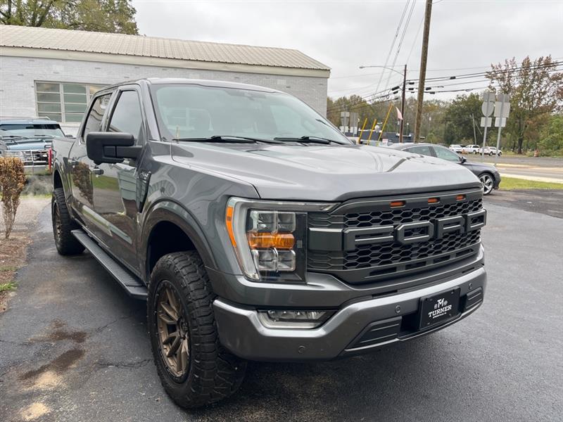 Ford F-150 XLT SuperCrew 5.5-ft. Bed 4WD 2021 Ford F-150 XLT SuperCrew 5.5-ft. Bed 4WD 2021