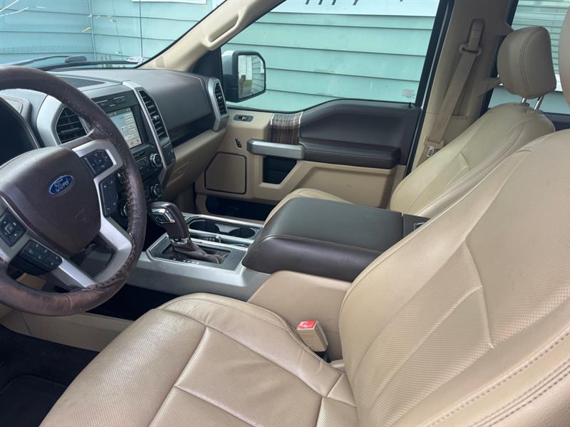 Ford F-150 Lariat SuperCrew 5.5-ft. Bed 4WD 2018 Ford F-150 Lariat SuperCrew 5.5-ft. Bed 4WD 2018