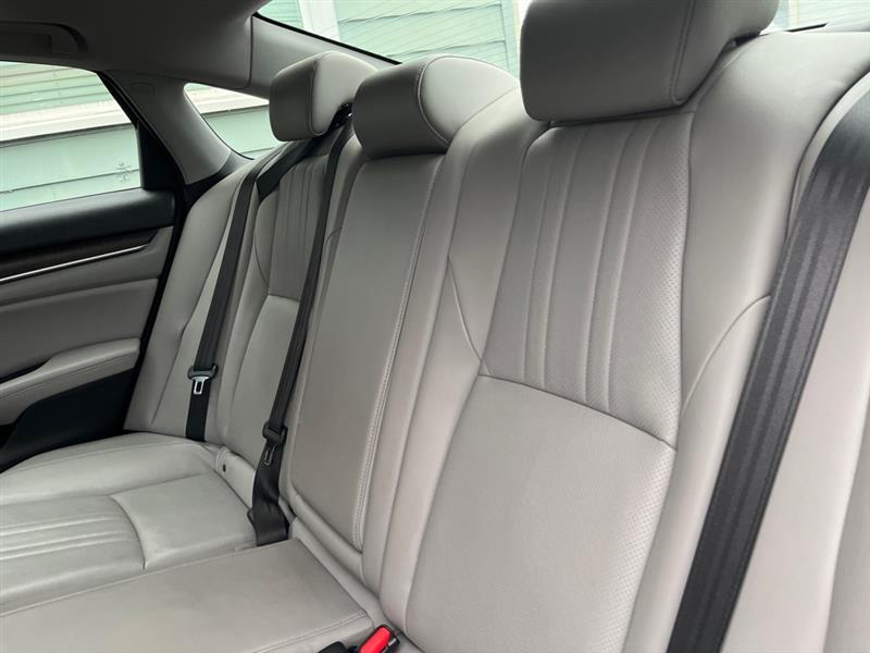 Honda Accord Touring CVT 2018 Honda Accord Touring CVT 2018