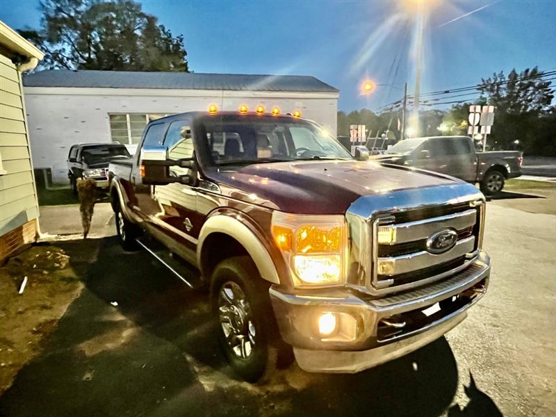 Ford F-250 SD Lariat Crew Cab 4WD 2012 Ford F-250 SD Lariat Crew Cab 4WD 2012