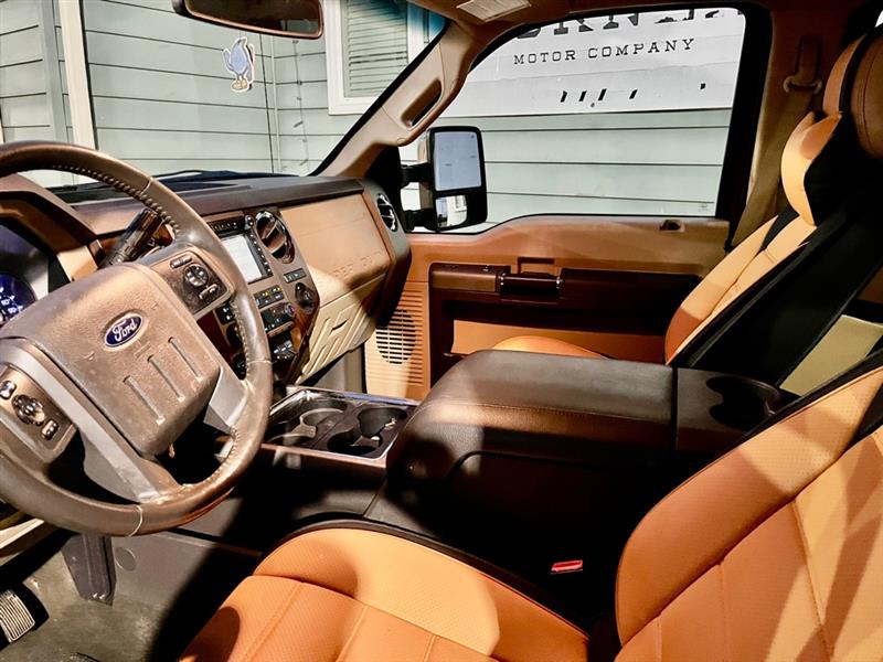 Ford F-250 SD Lariat Crew Cab 4WD 2012 Ford F-250 SD Lariat Crew Cab 4WD 2012