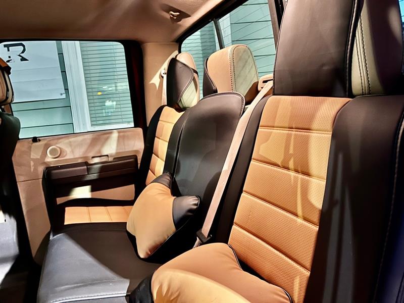 Ford F-250 SD Lariat Crew Cab 4WD 2012 Ford F-250 SD Lariat Crew Cab 4WD 2012