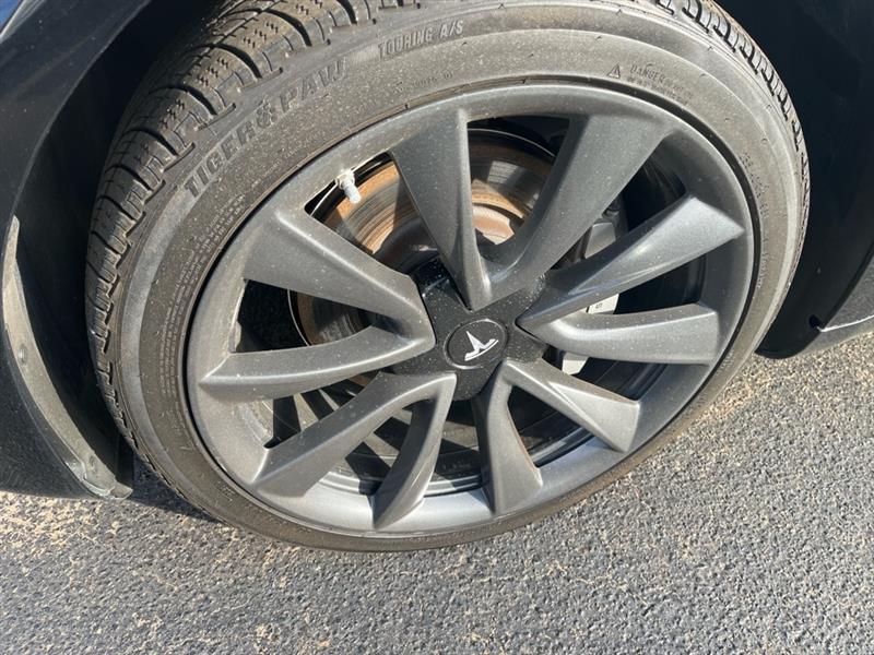 Tesla Model 3 Base 2018