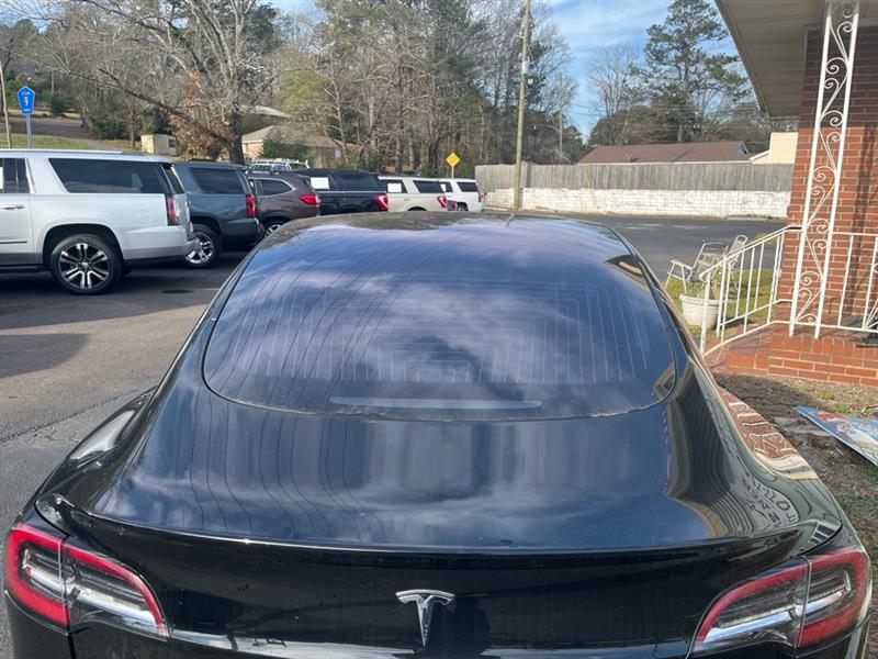 Tesla Model 3 Base 2018