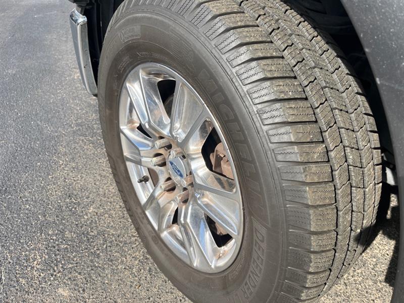 Ford F-150 Lariat SuperCrew 5.5-ft. Bed 2WD 2015