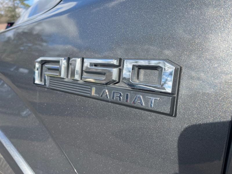 Ford F-150 Lariat SuperCrew 5.5-ft. Bed 2WD 2015