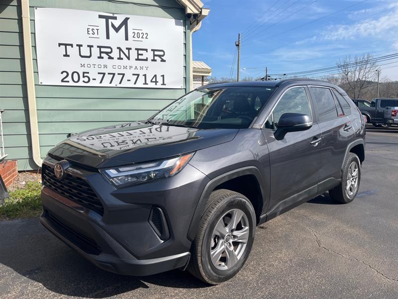 Toyota RAV4 XLE 2023