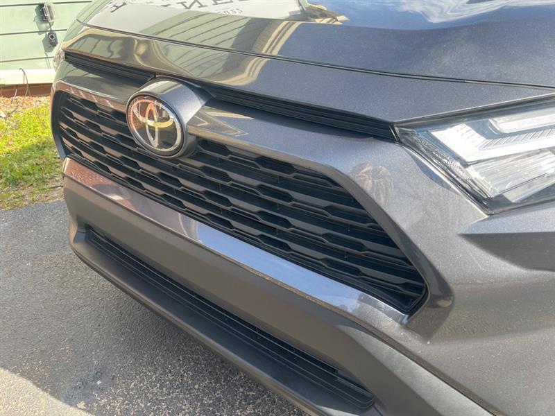 Toyota RAV4 XLE 2023