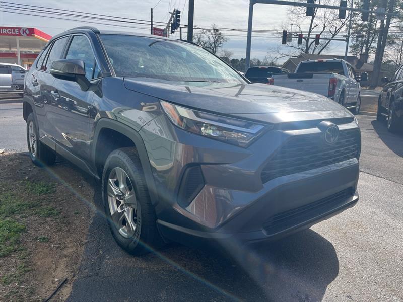 Toyota RAV4 XLE 2023