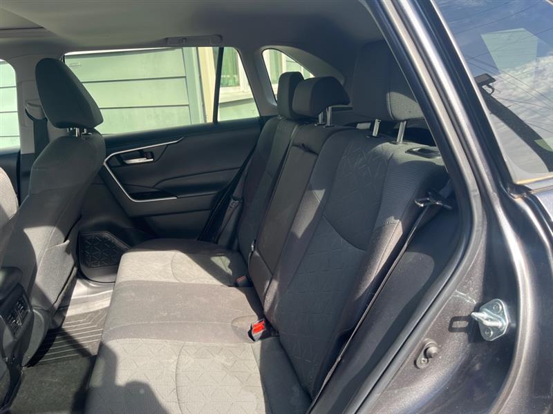 Toyota RAV4 XLE 2023