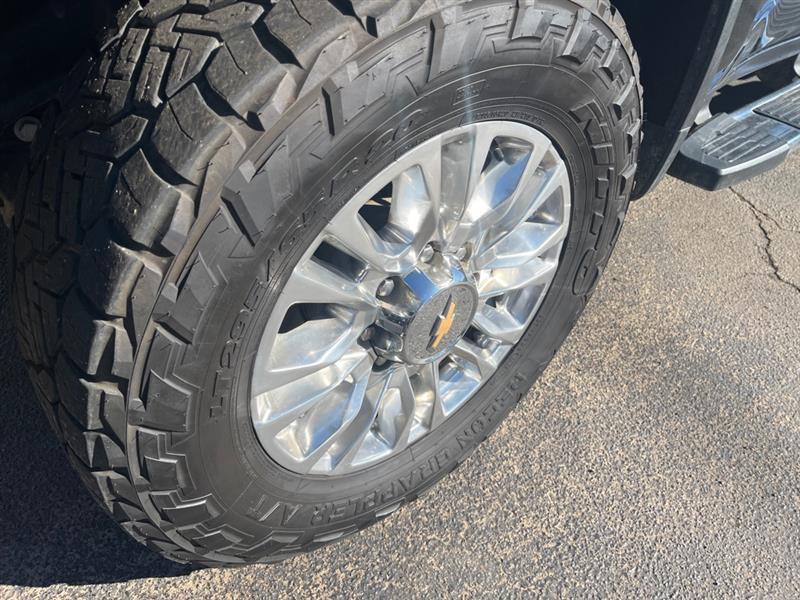 Chevrolet Silverado 2500HD High Country Crew Cab Long Box 4WD 2022