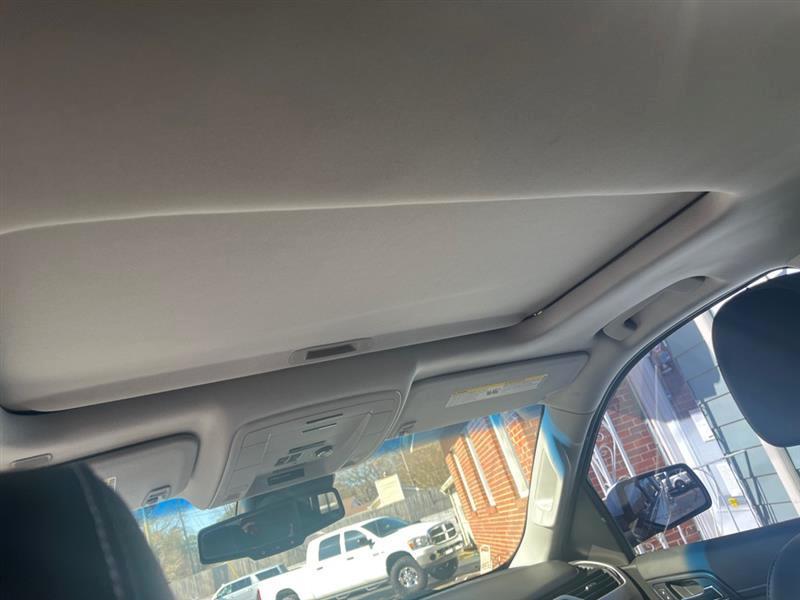 GMC Yukon XL SLT 2WD 2018