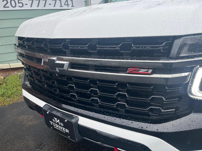 Chevrolet Suburban Z71 2021