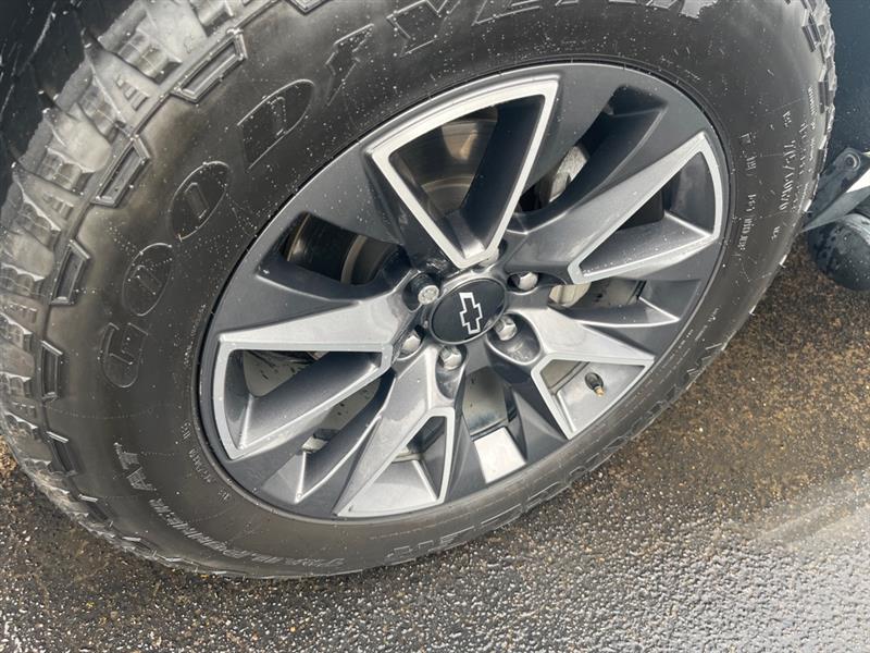 Chevrolet Suburban Z71 2021