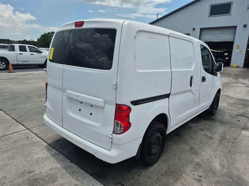 Nissan NV200  2017