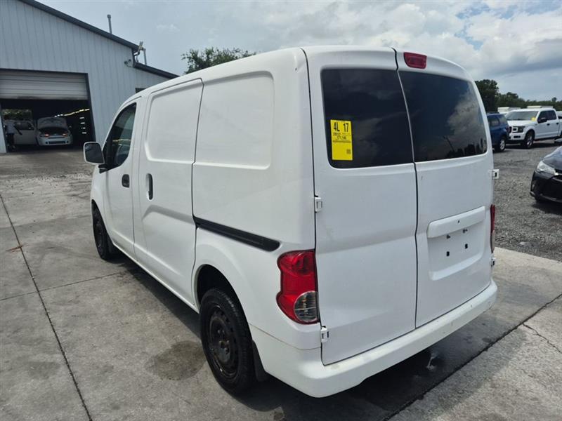 Nissan NV200  2017