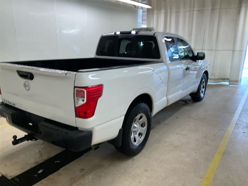 Nissan Titan  2019 Nissan Titan  2019