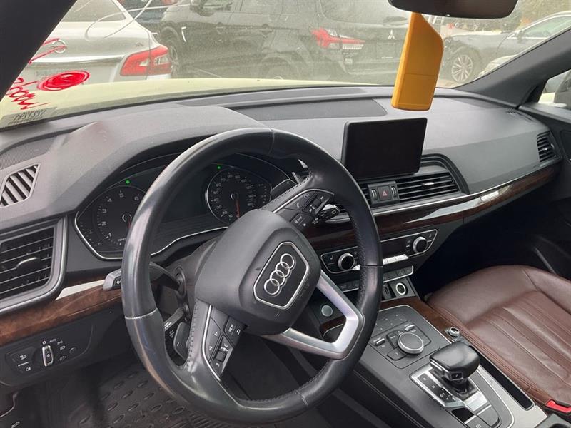Audi Q5  2020