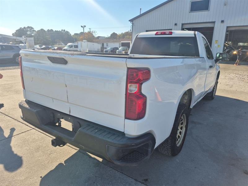 Chevrolet Silverado 1500  2021