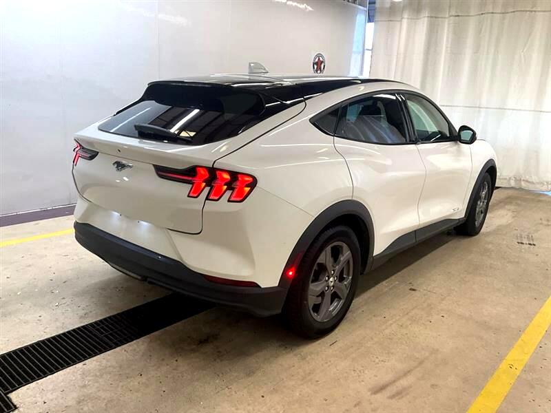 Ford Mustang Mach-E  2022