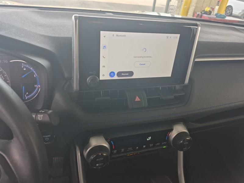 Toyota RAV4 Hybrid  2023