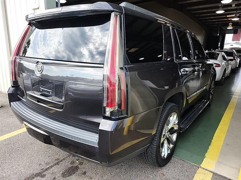 Cadillac Escalade  2015