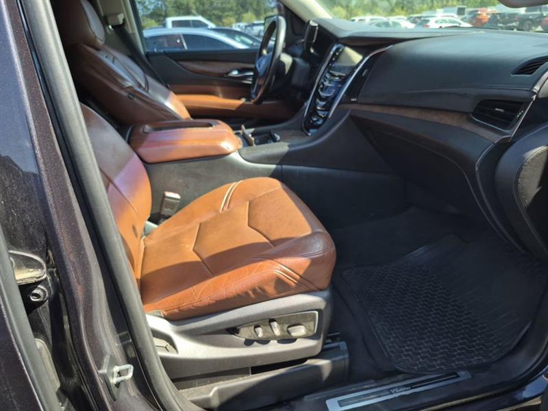 Cadillac Escalade  2015