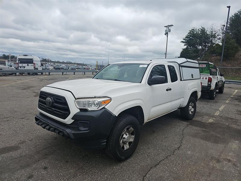 Toyota Tacoma  2018