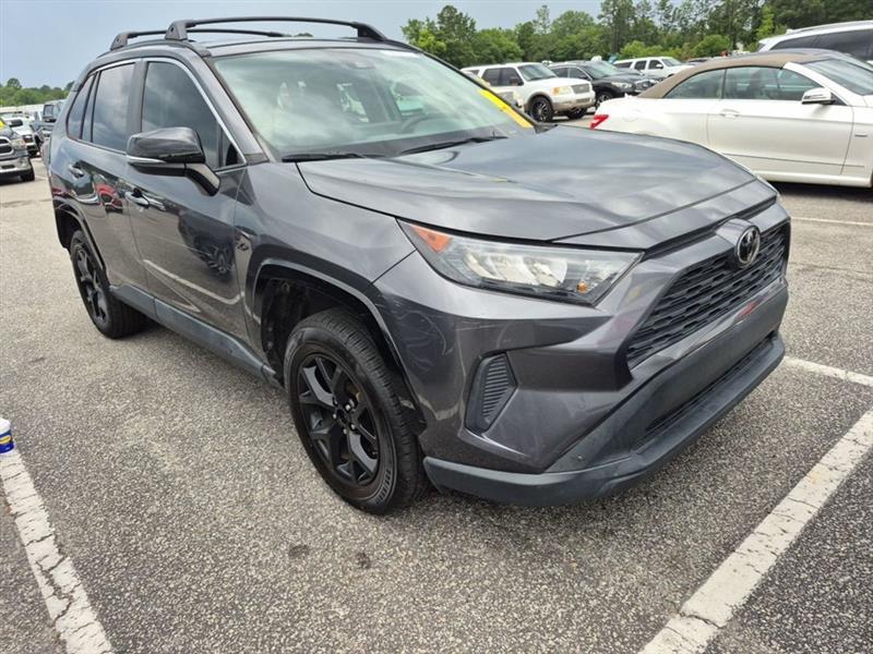 Toyota RAV4  2021